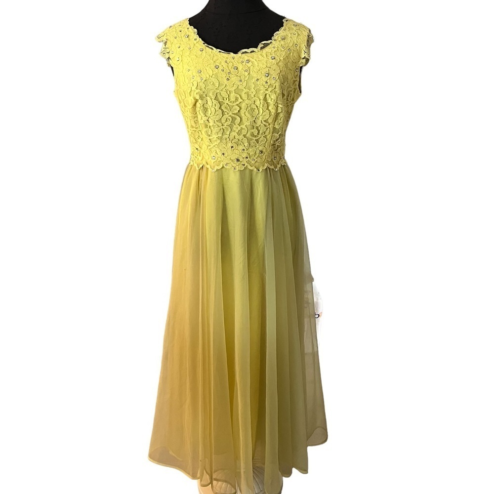 Vintage Ann’s Vogue Shop Cincinnati Yellow Princess Gown Lace Chiffon S/M 1960s